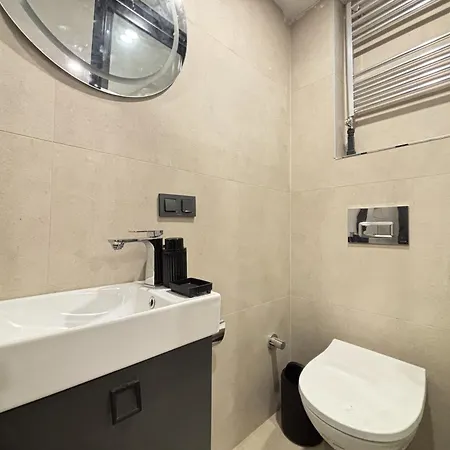 Sisli Gem Modern 1br With Ac Apartamento
