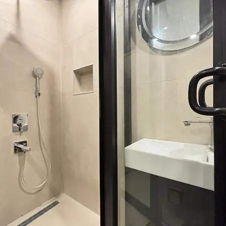 Apartamento Sisli Gem Modern 1br With Ac